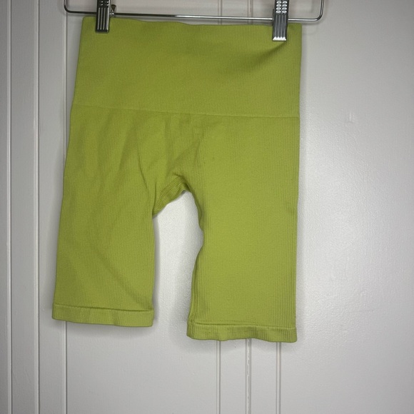 Wild Fable Lime Green Bike Shorts - Picture 4 of 4